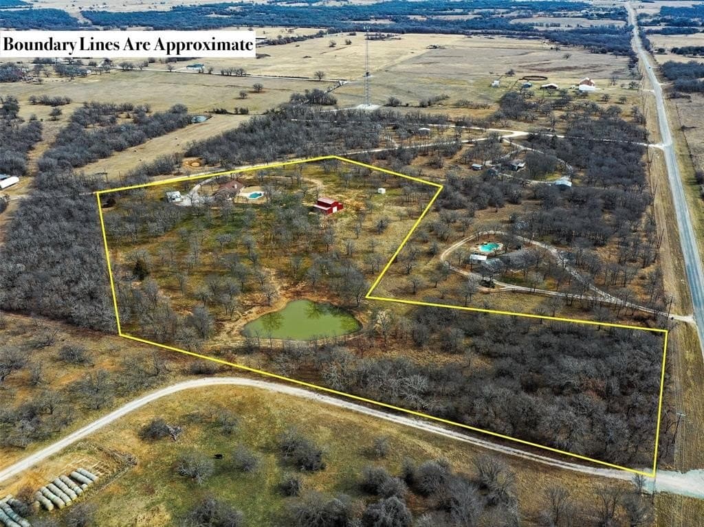 10.66 acres in Wise County - photo 38