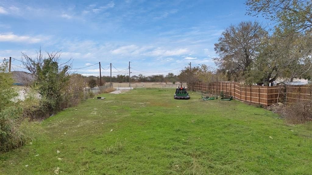 0.62 acres in Tarrant County - photo 7
