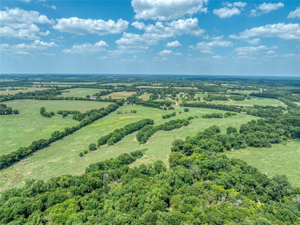 165 acres in Grayson County - photo 4
