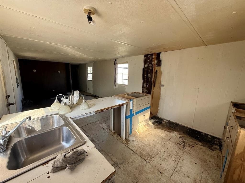 0.19 acres in Hunt County - photo 10
