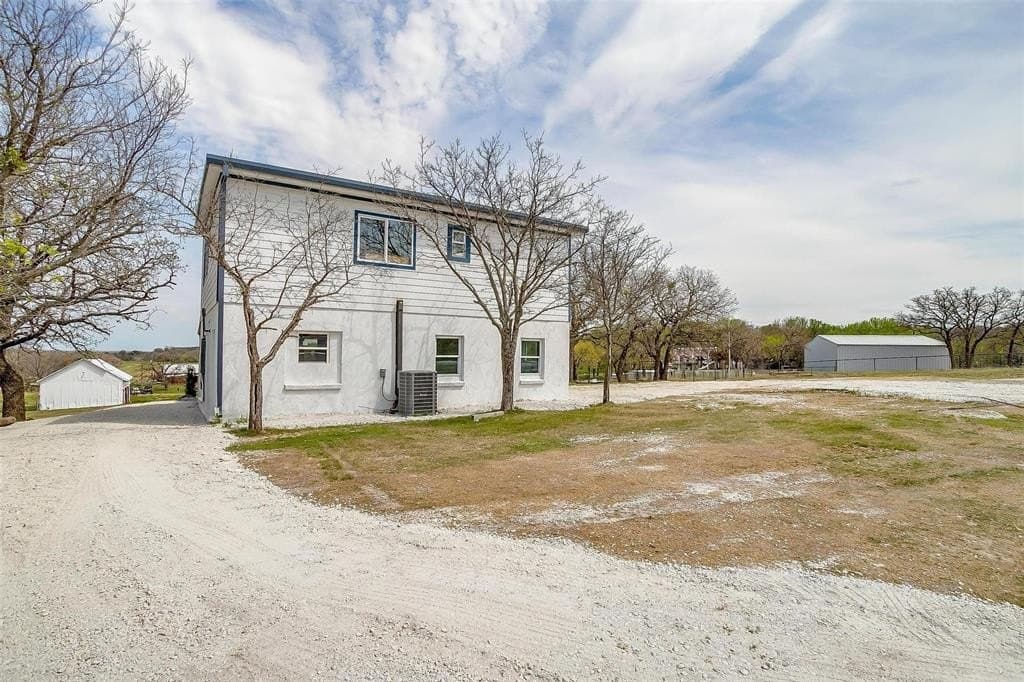 30.55 acres in Wise County - photo 20