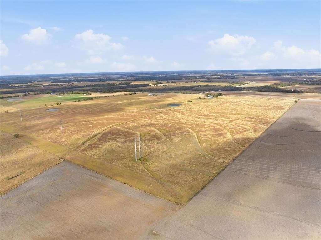 46.84 acres in Hill County - photo 4