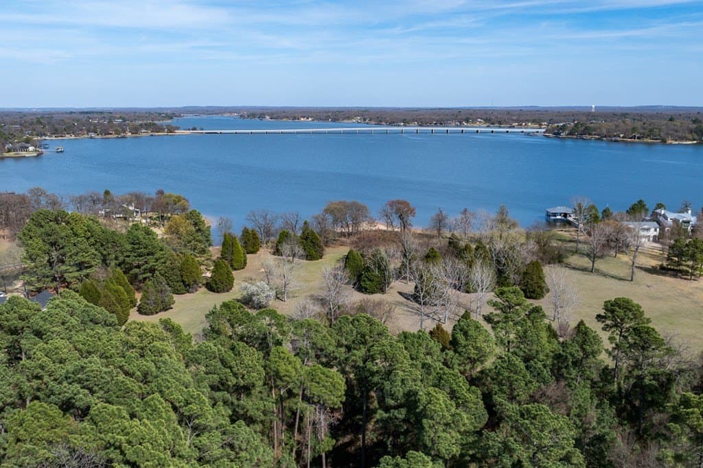 1.62 acres in Henderson County - photo 7