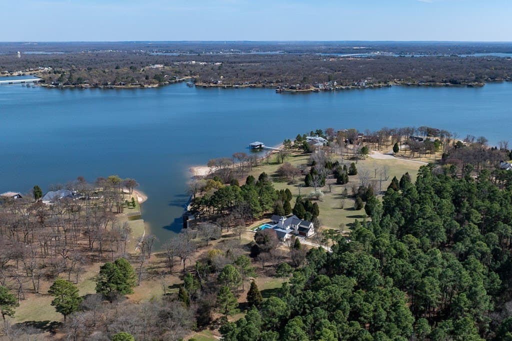 1.62 acres in Henderson County - photo 4
