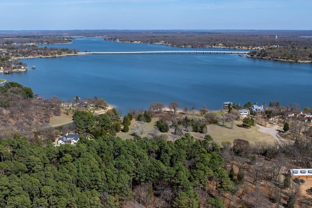 1.62 acres in Henderson County - photo 3