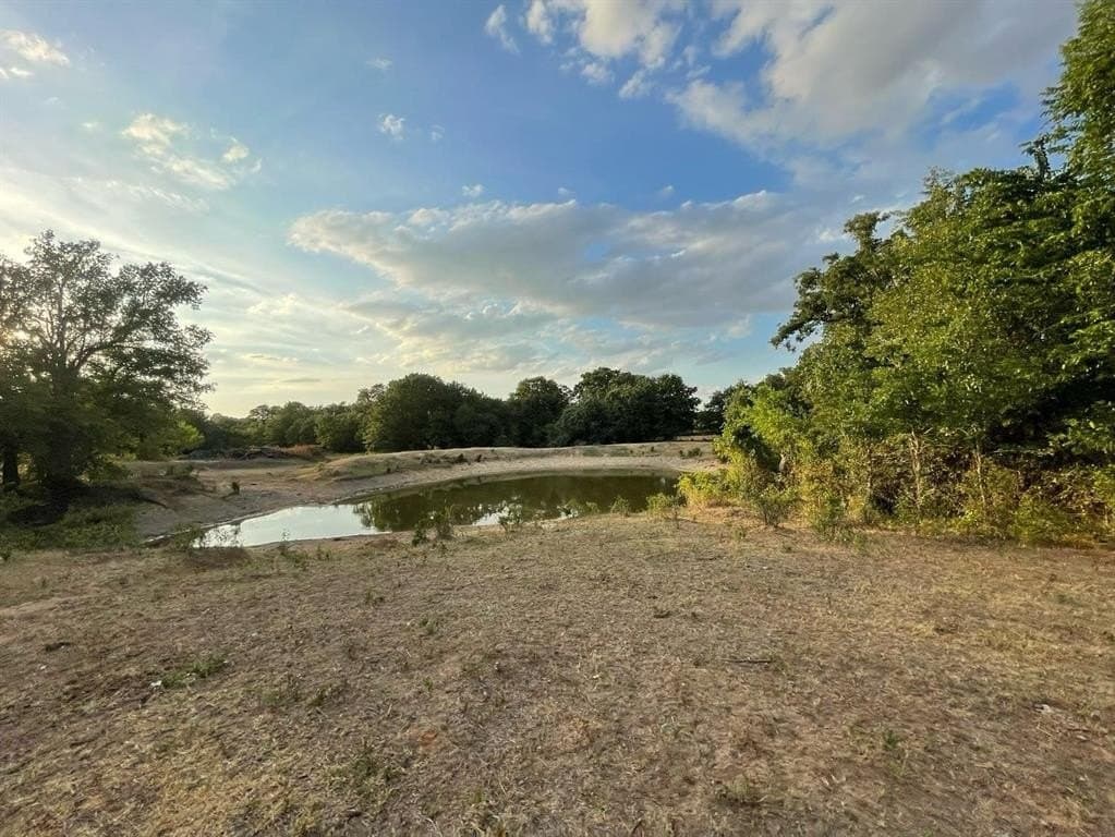 25.7 acres in Wise County - photo 14