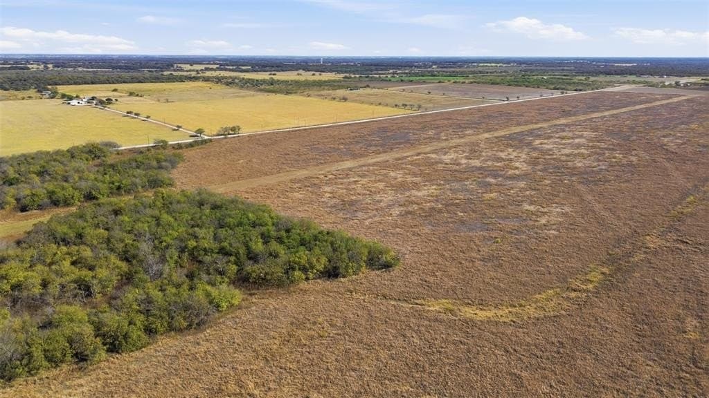 10.01 acres in Hill County - photo 8