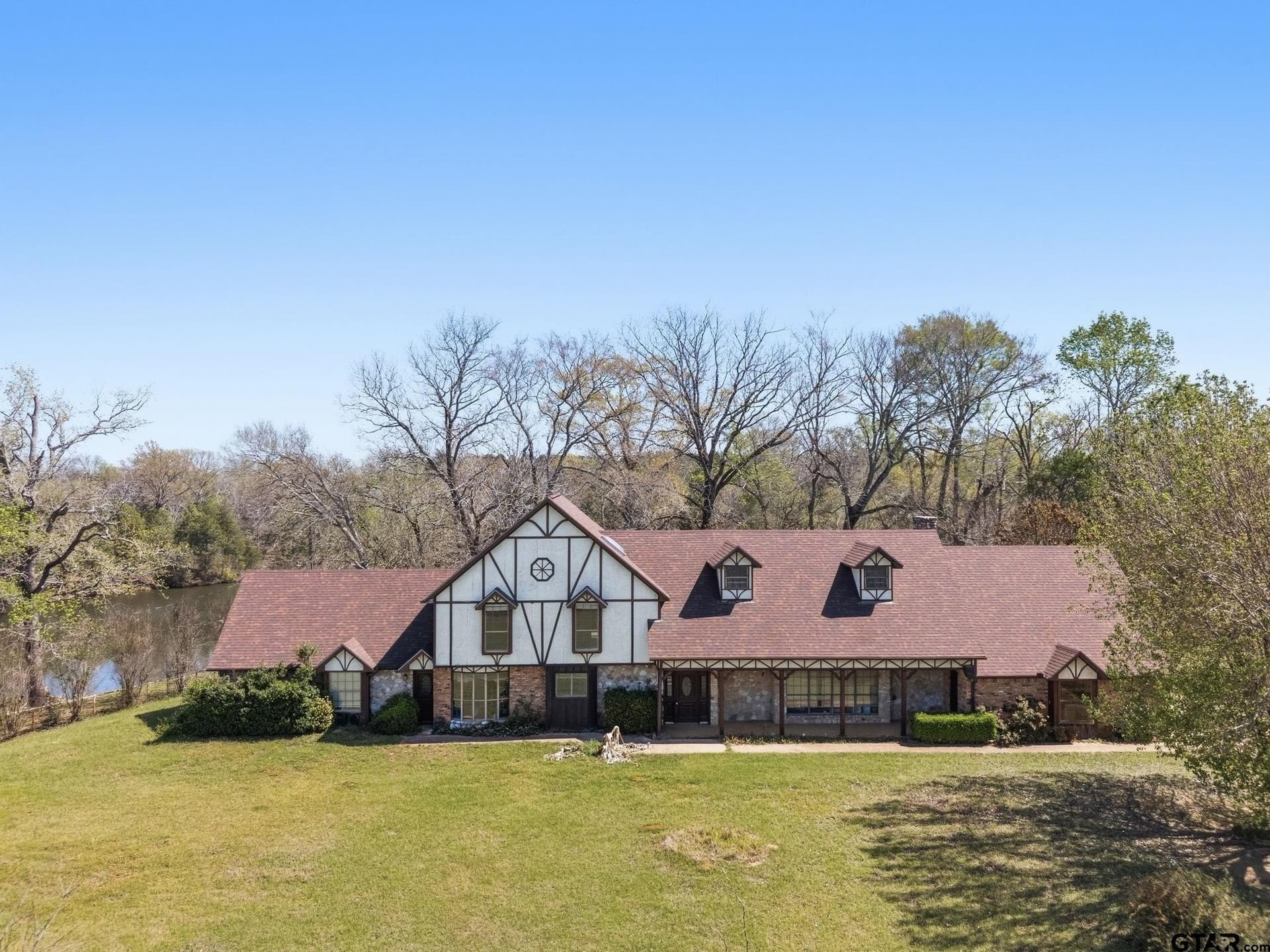 12251 FM 16 East
