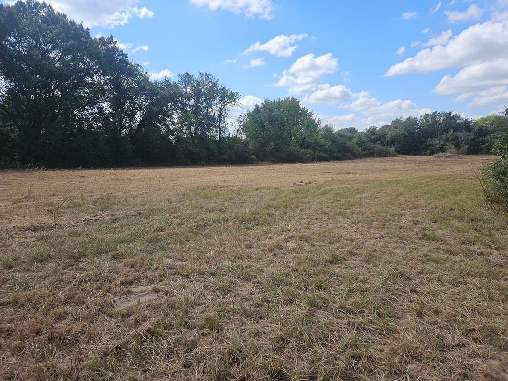 5.9 acres in Washington County - photo 2