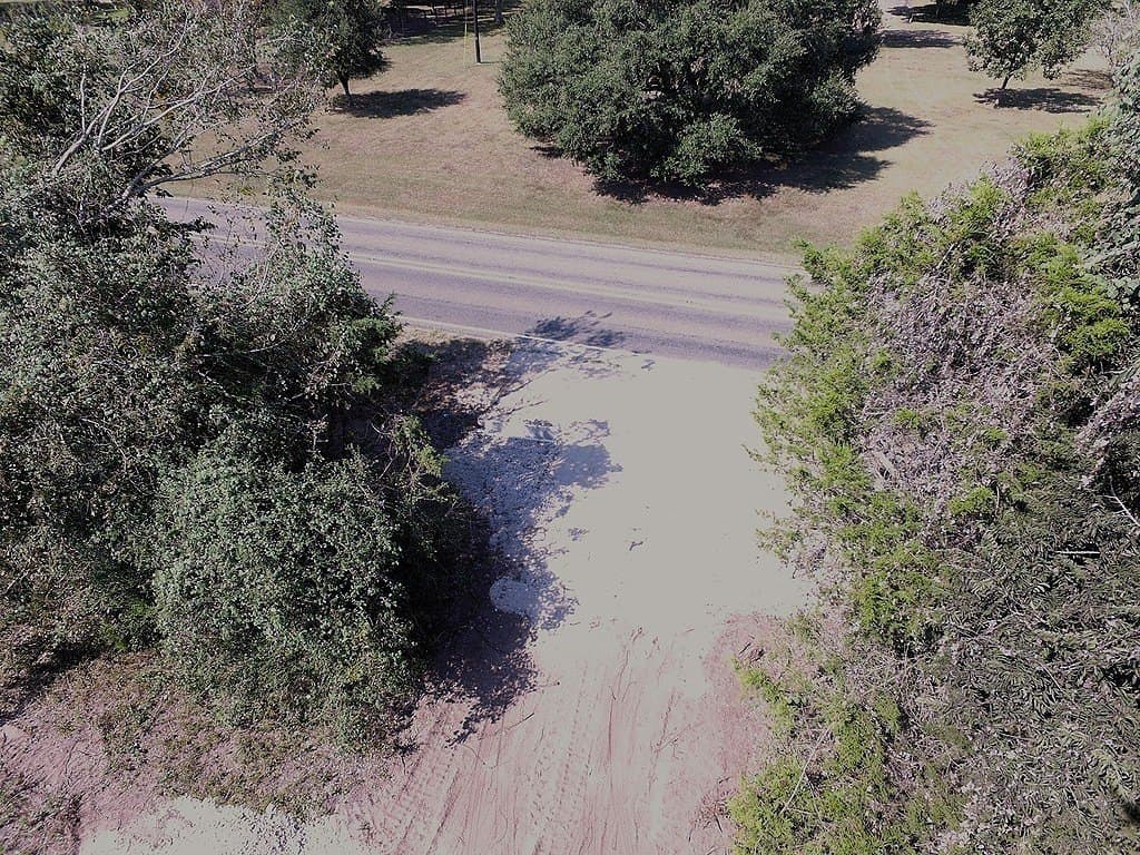 5.9 acres in Washington County - photo 9