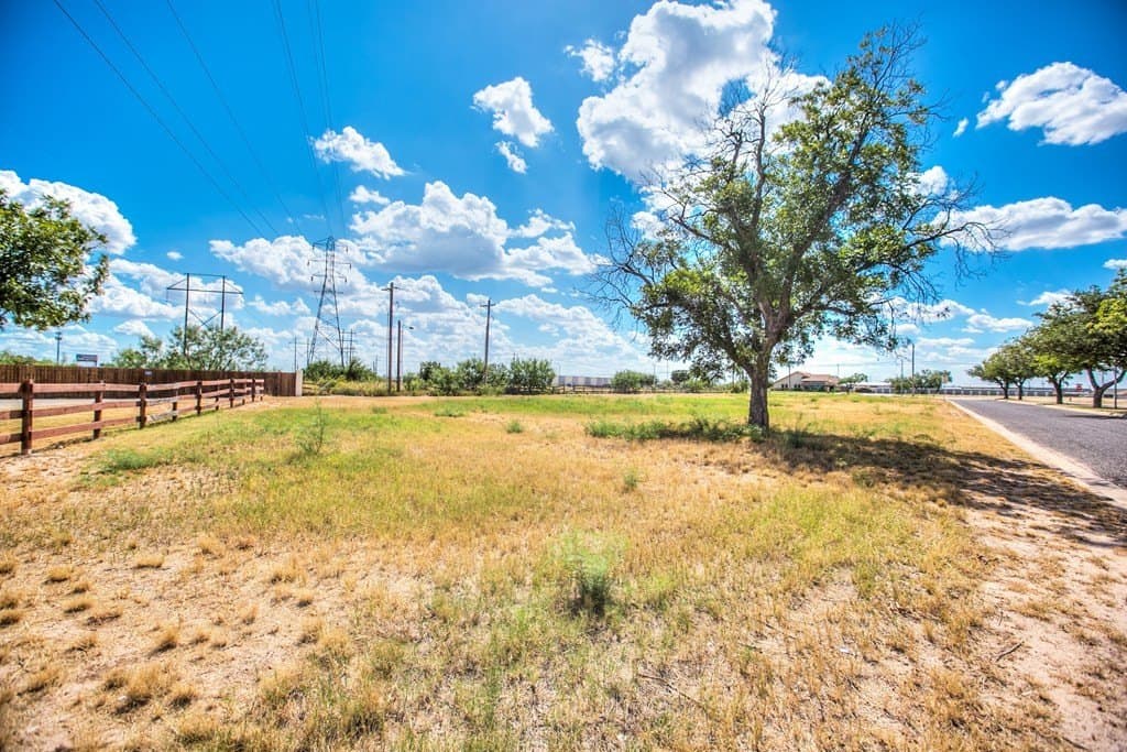 1.17 acres in Tom Green County - photo 4