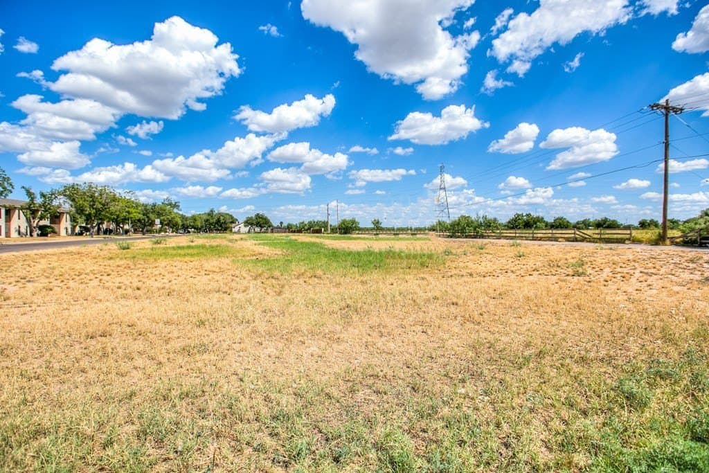 1.17 acres in Tom Green County - photo 3