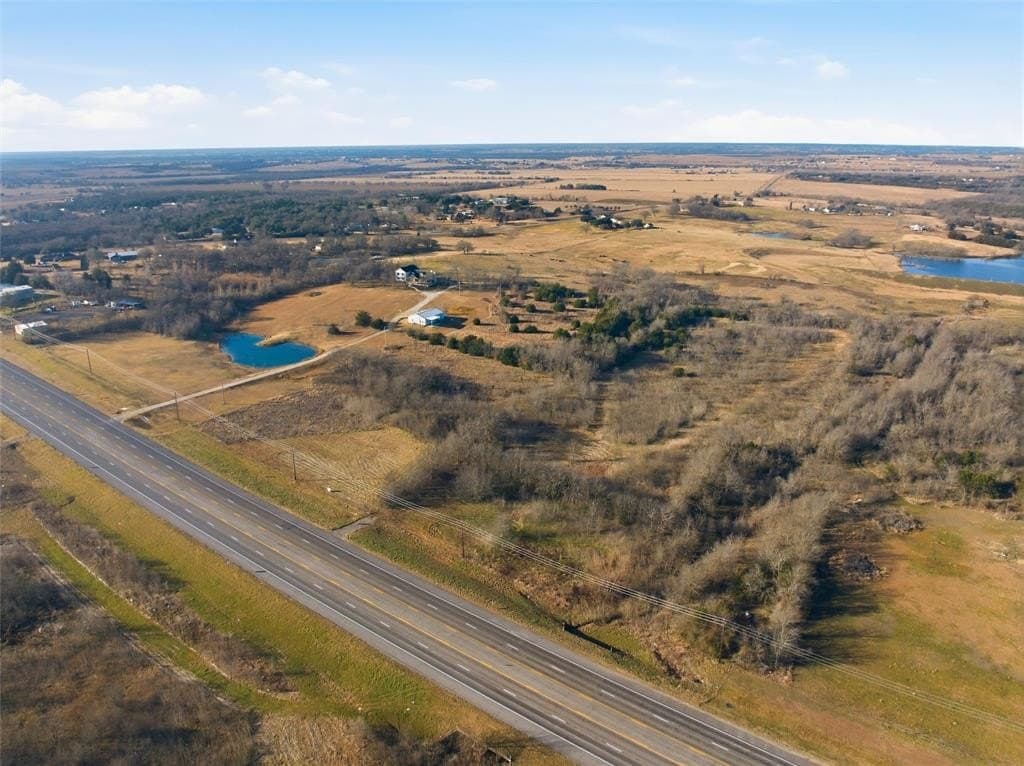 12.8 acres in McLennan County - photo 4