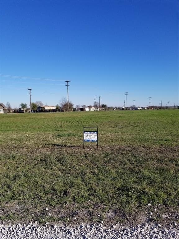 2 acres in Ellis County - photo 8