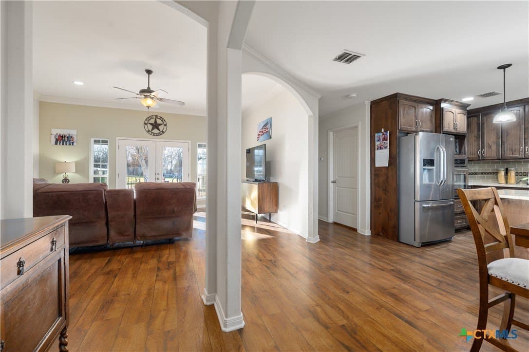 13.7 acres in McLennan County - photo 9