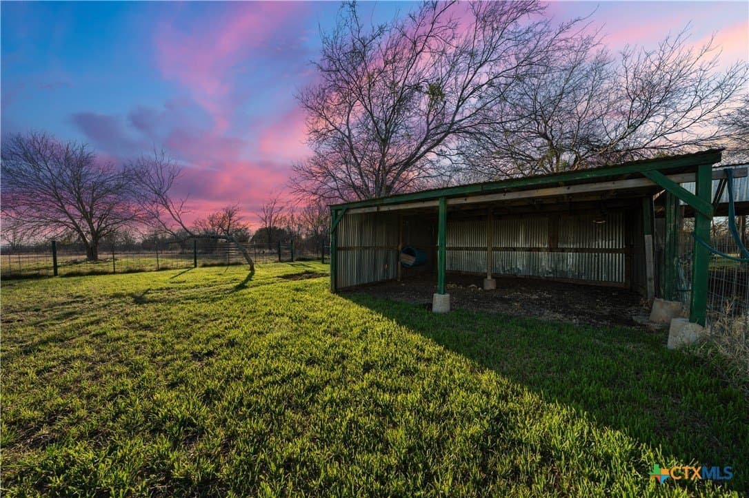 13.7 acres in McLennan County - photo 36