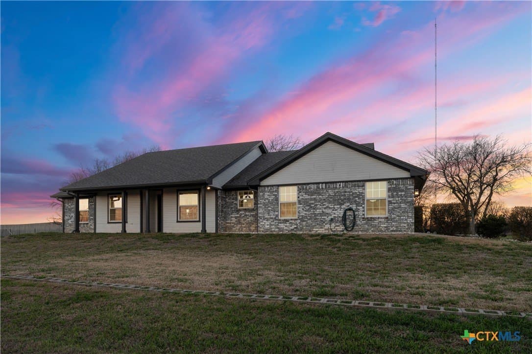 13.7 acres in McLennan County - photo 6
