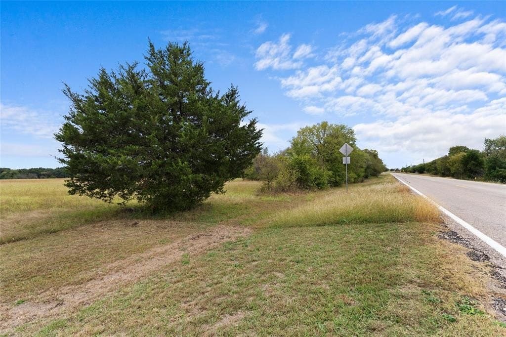 36.69 acres in Hunt County - photo 2