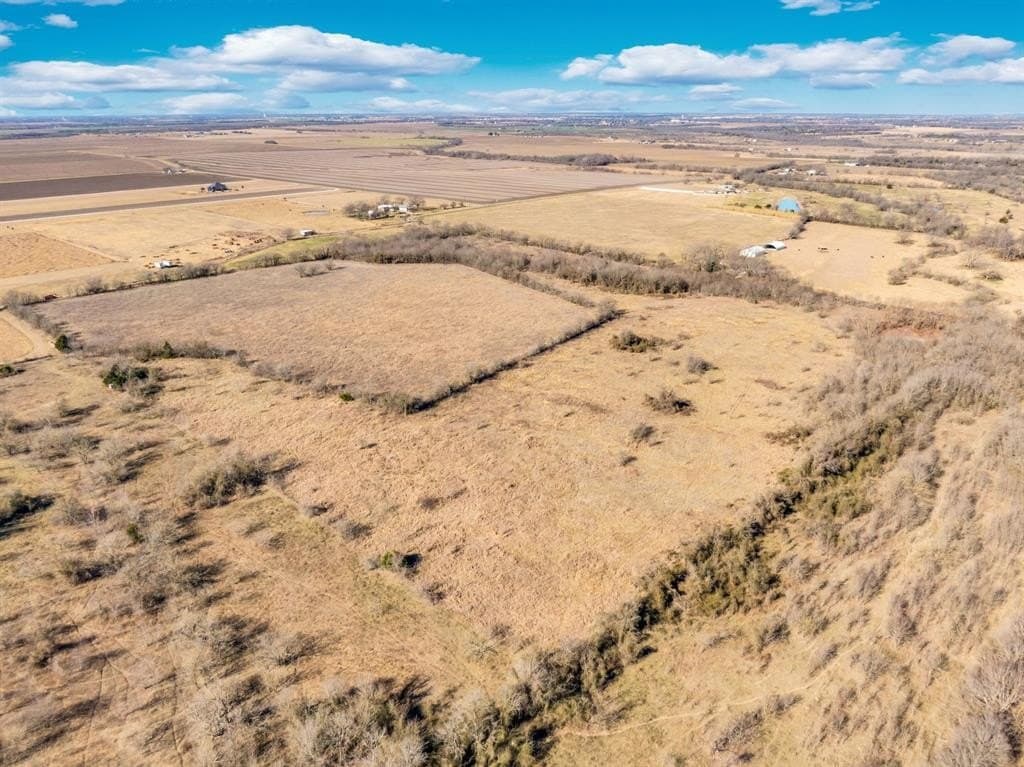 38.5 acres in Ellis County - photo 11