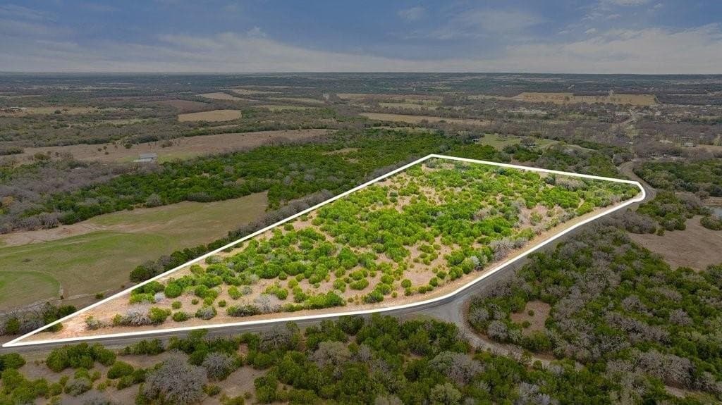 20.02 acres in Bosque County - photo 2