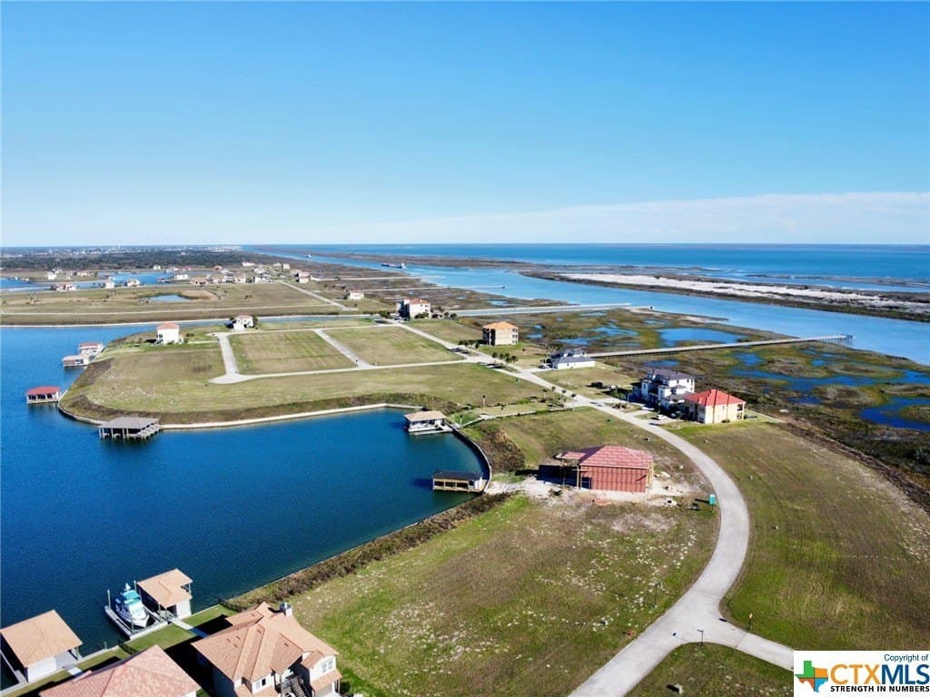 0.31 acres in Calhoun County - photo 4