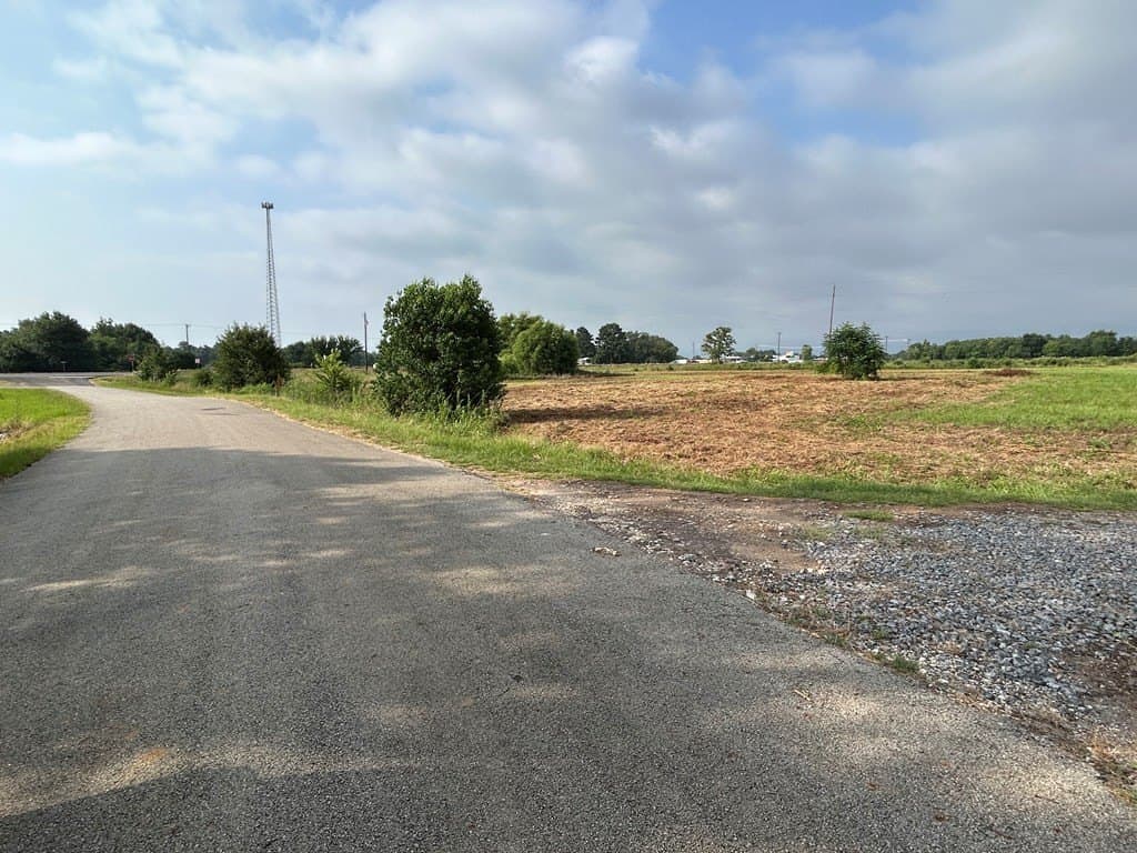 6.96 acres in ANDERSON County - photo 16