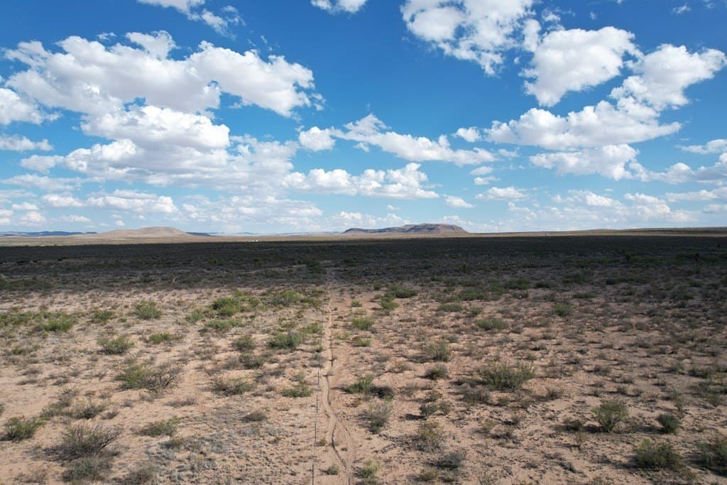 20 acres in Hudspeth County - photo 9