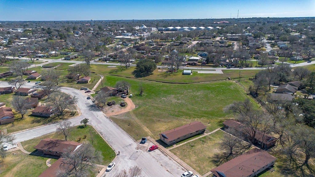3.9 acres in Washington County - photo 4
