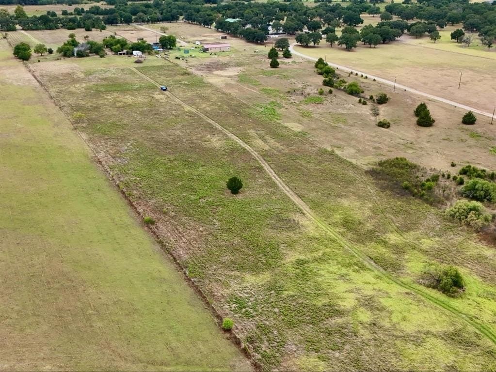 20 acres in Montague County - photo 9