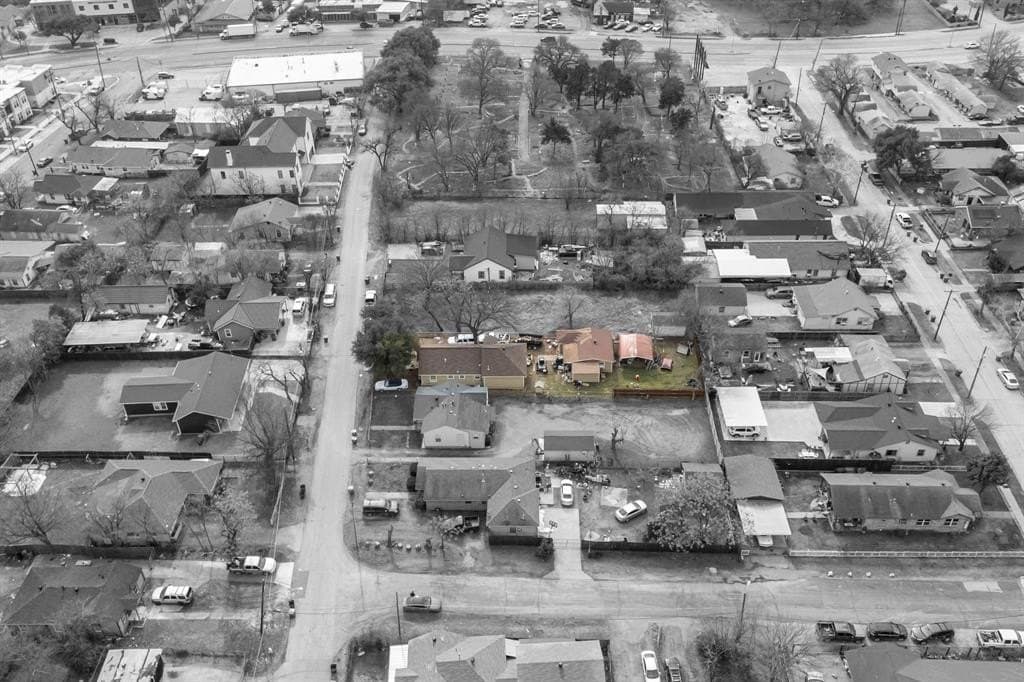 0.2 acres in Dallas County - photo 9
