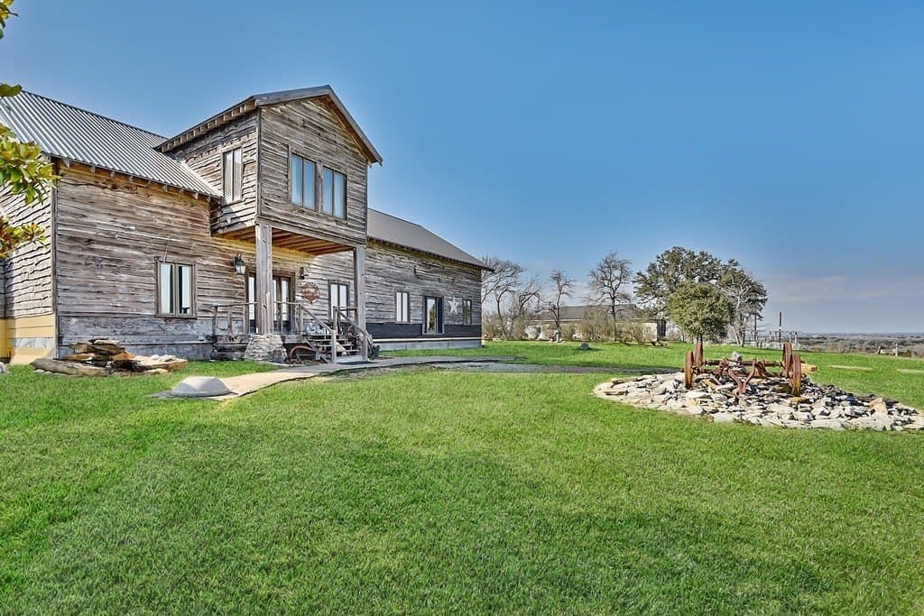 11.7 acres in Fayette County - photo 4