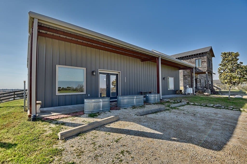 2645 Kallus Road