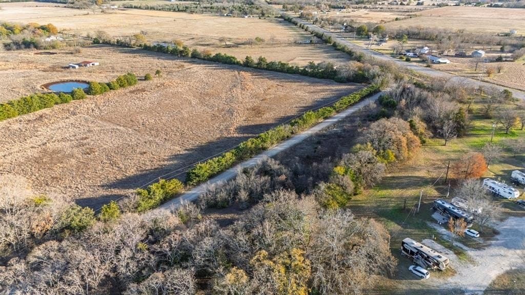2.3 acres in Hunt County - photo 17