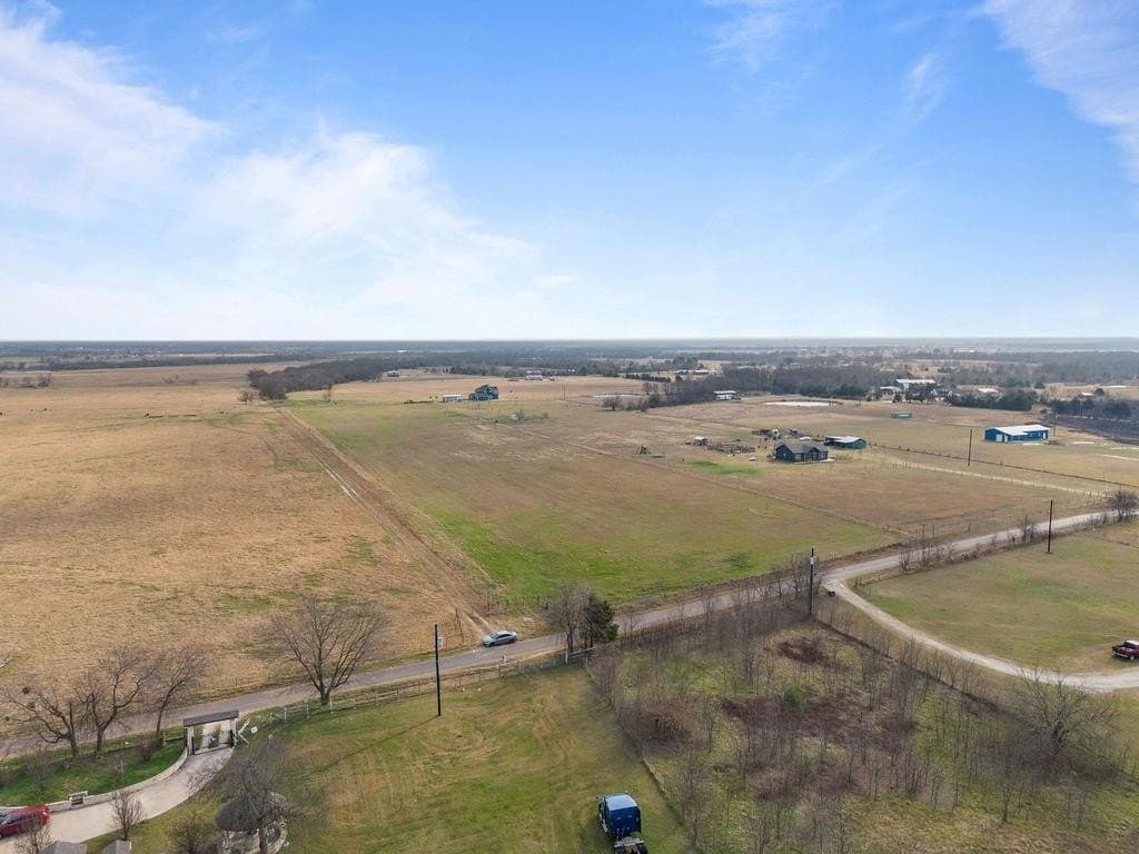 10.19 acres in Kaufman County - photo 9