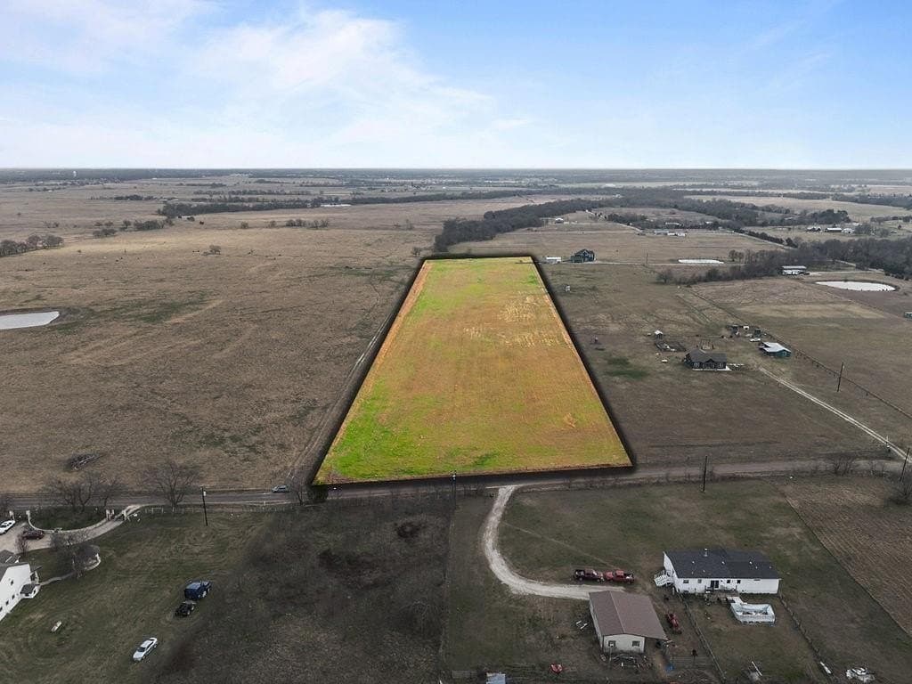 10.19 acres in Kaufman County - photo 2