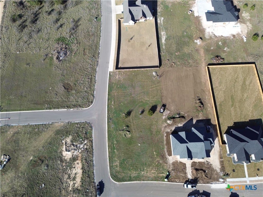 0.6 acres in Bell County - photo 2