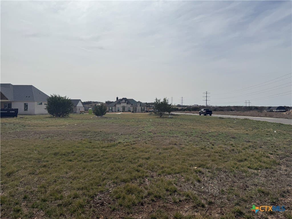0.6 acres in Bell County - photo 5