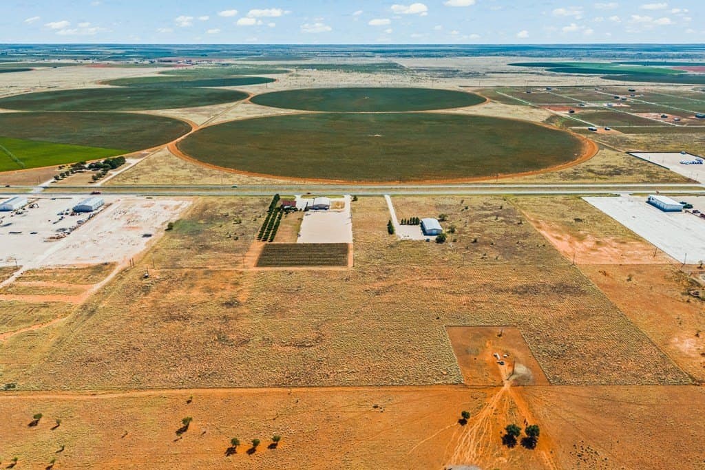 20.01 acres in Gaines County - photo 7