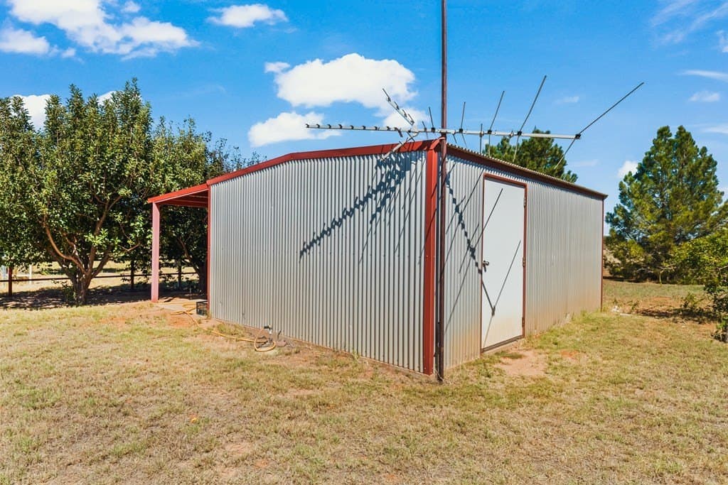 20.01 acres in Gaines County - photo 37