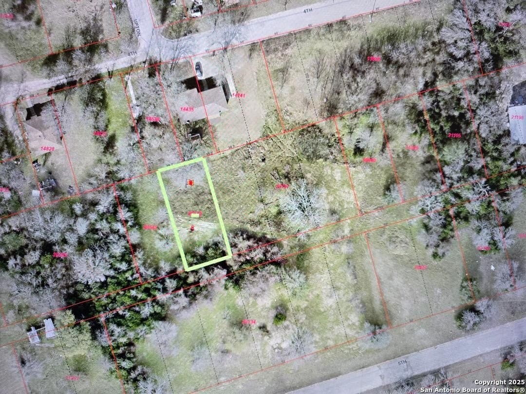 0.14 acres in Milam County - photo 3