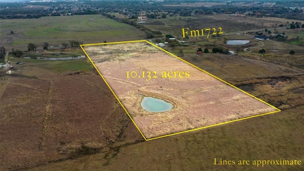 10.13 acres in Ellis County - photo 4