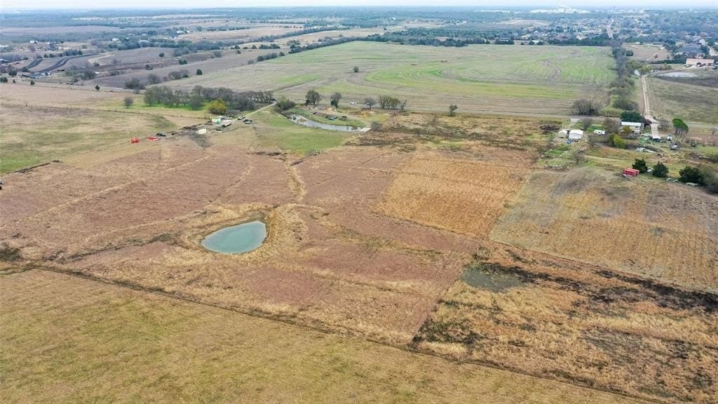 10.13 acres in Ellis County - photo 9