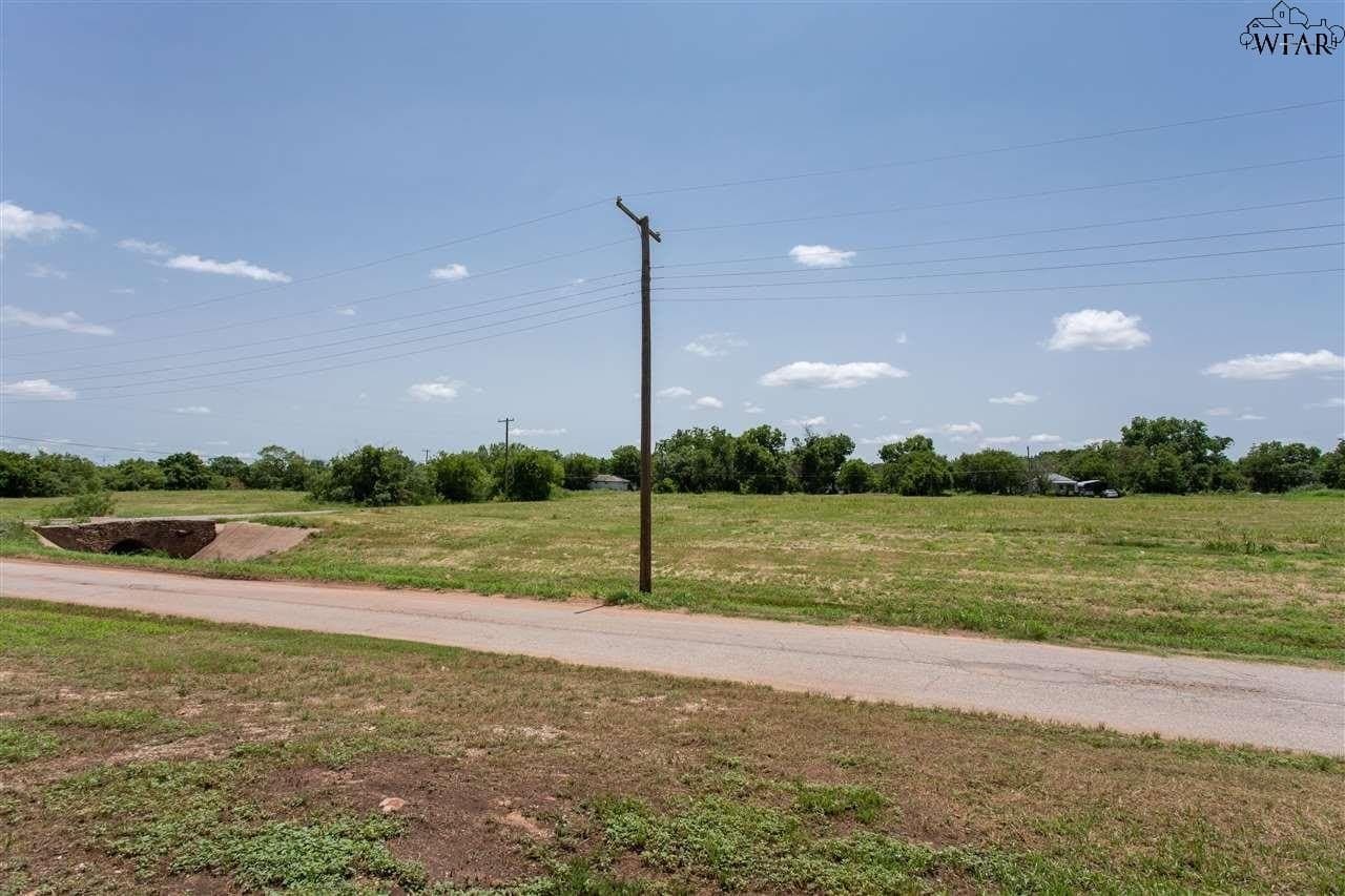 5.8 acres in Wichita County - photo 8