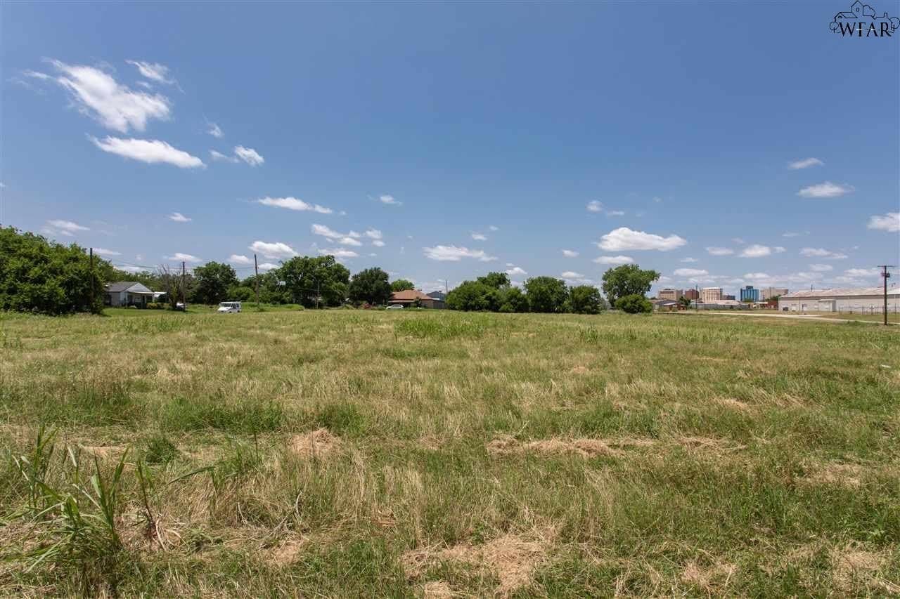 5.8 acres in Wichita County - photo 18