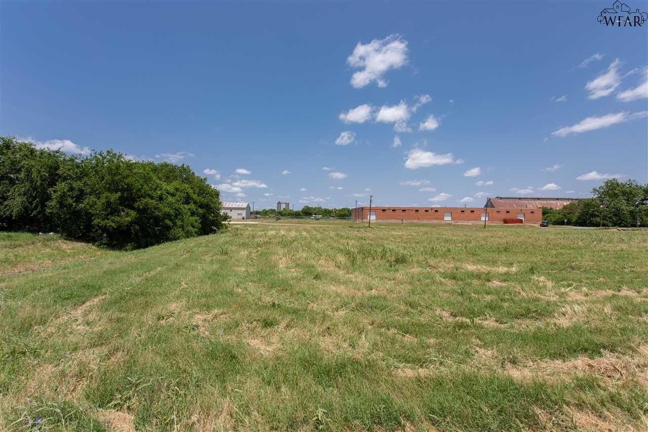 5.8 acres in Wichita County - photo 23