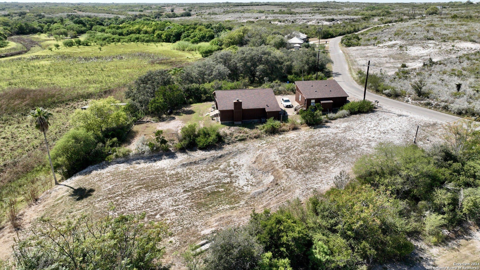 0.36 acres in Live Oak County - photo 4