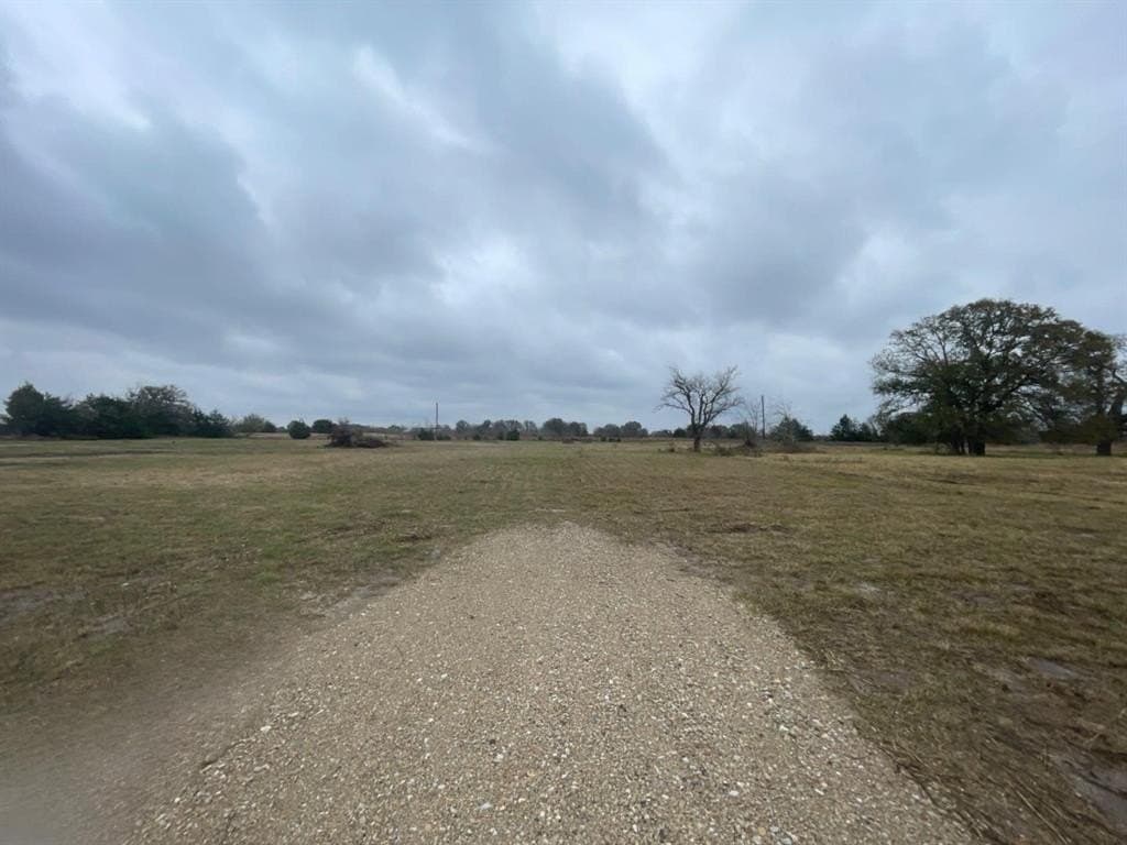 1.37 acres in Kaufman County - photo 5