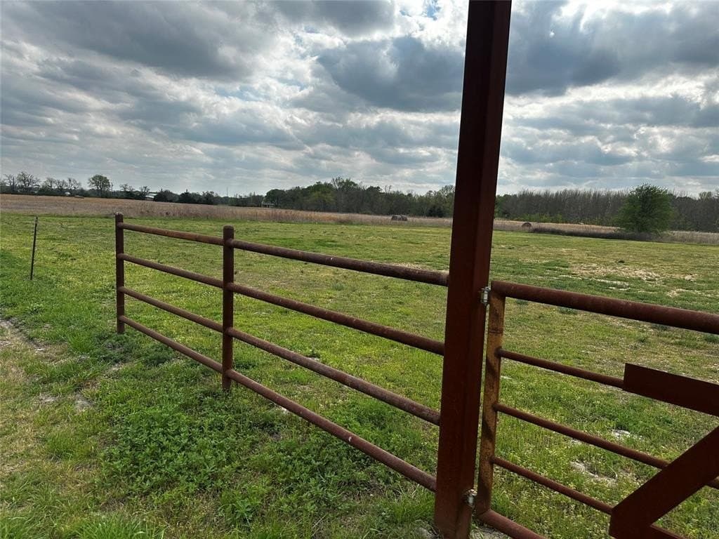 23.06 acres in Hunt County - photo 5