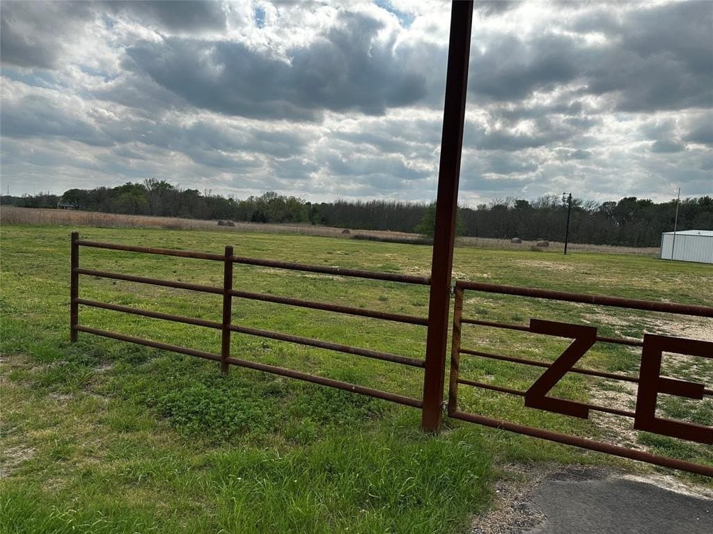 23.06 acres in Hunt County - photo 4