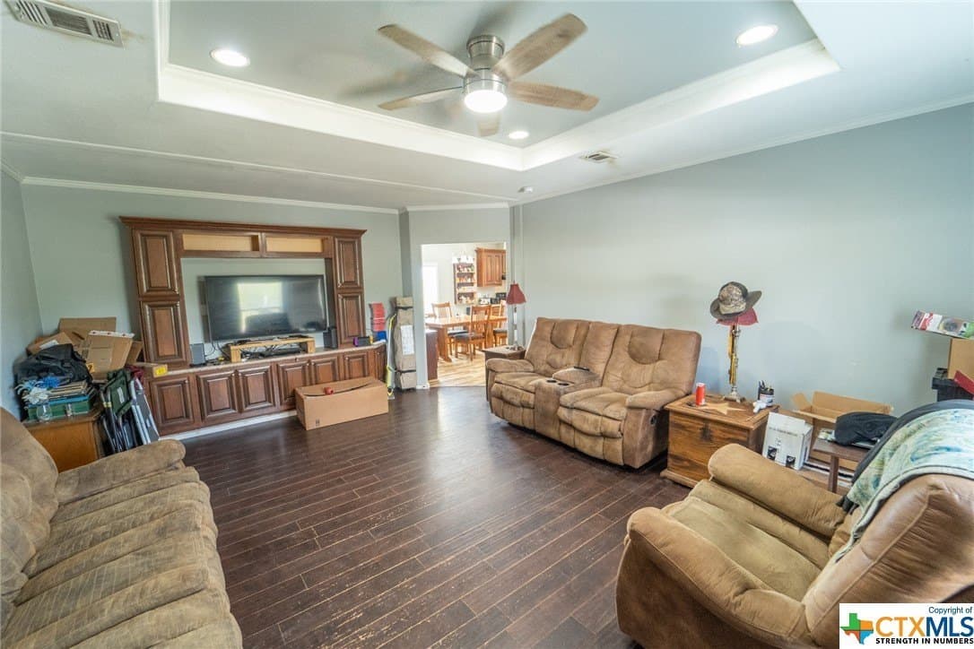 10 acres in DeWitt County - photo 10